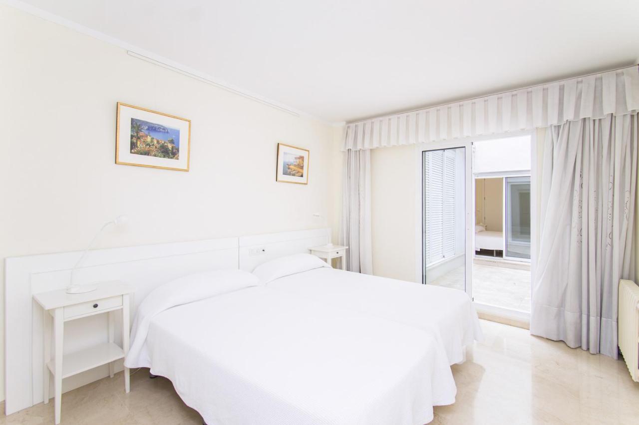 Seafront Ap Acuario Apartment Port de Pollenca Luaran gambar