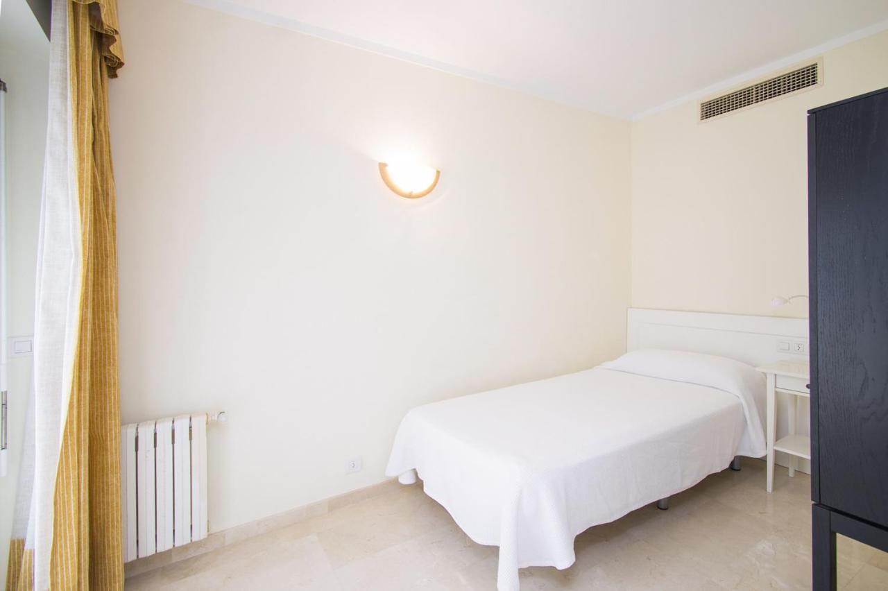 Seafront Ap Acuario Apartment Port de Pollenca Luaran gambar